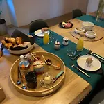 Domaine Du Conte Bleu Couette-café