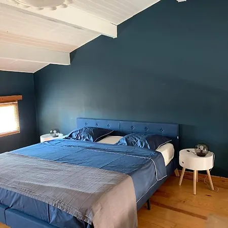 Domaine Du Conte Bleu Bed and Breakfast 3*