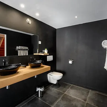 Bed & Breakfast Domaine Du Conte Bleu 3*