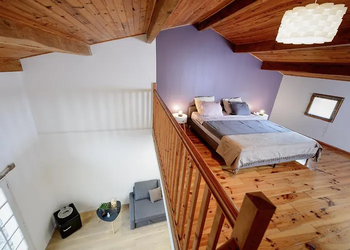 ベッド・アンド・ブレックファスト Domaine Du Conte Bleu