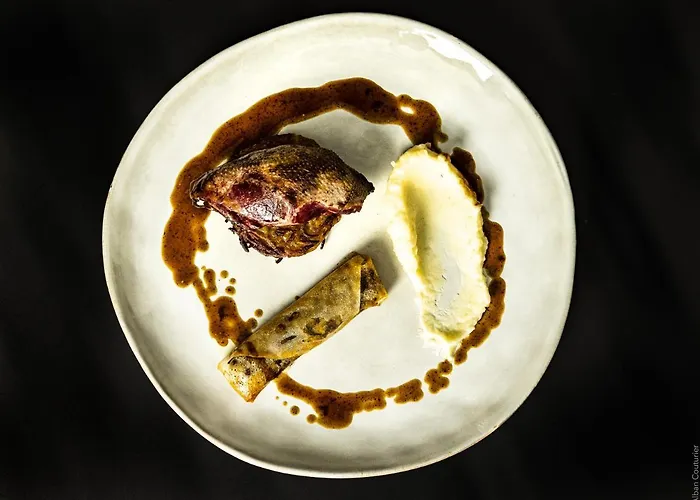 Domaine Du Conte Bleu 3* Sainte-Gemme (Tarn)